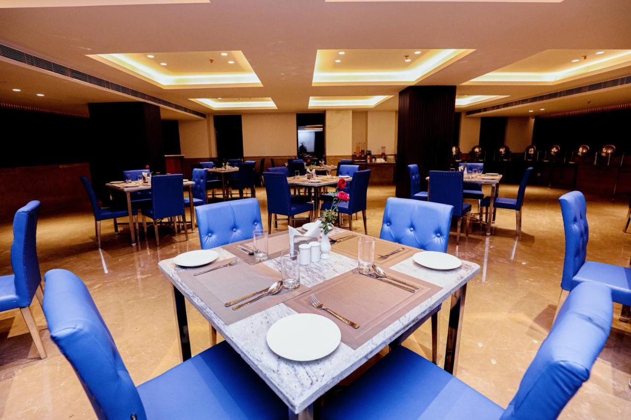 Gulab Kothi By Royal Orchid Hotels Limited Варанаси Екстериор снимка